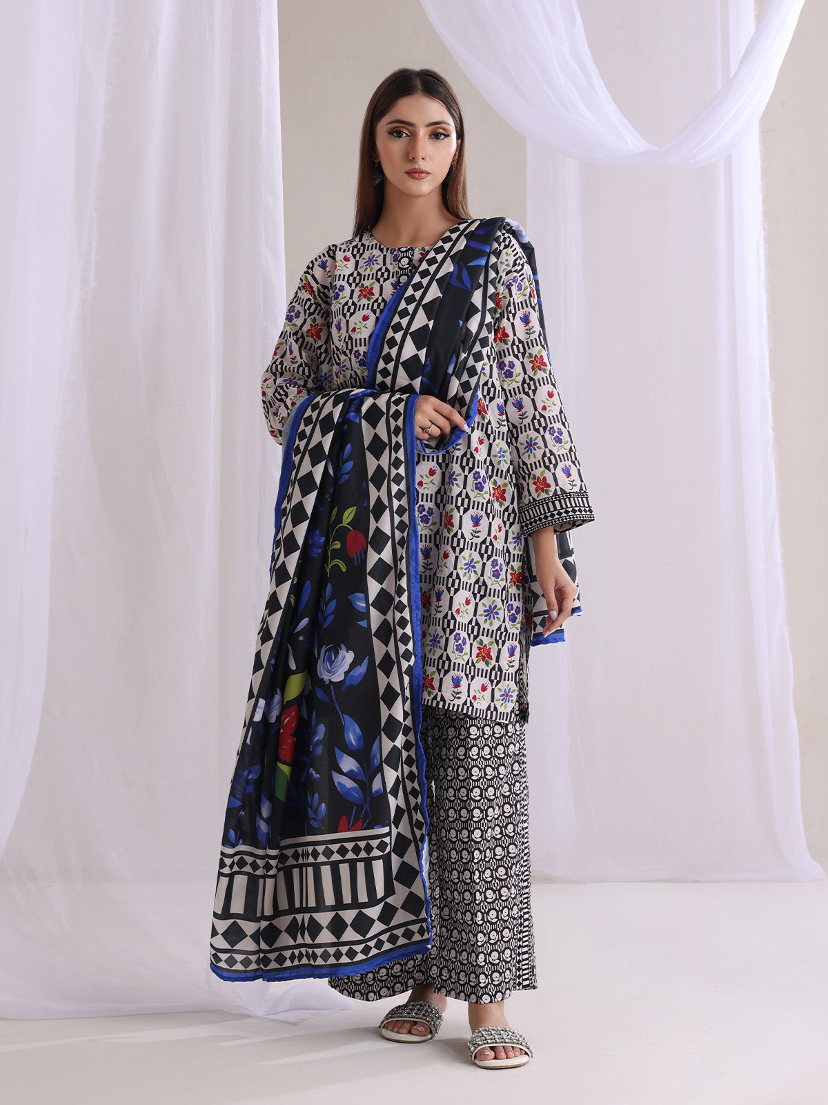 3Pc Printed Unstitched Suit Lawn Black - OL3P-6362-A