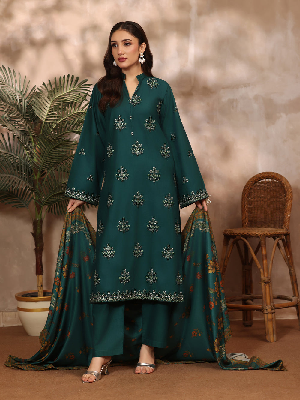 3Pc Embroidered Pret Suit Khaddar Green - OWE3P-2610004