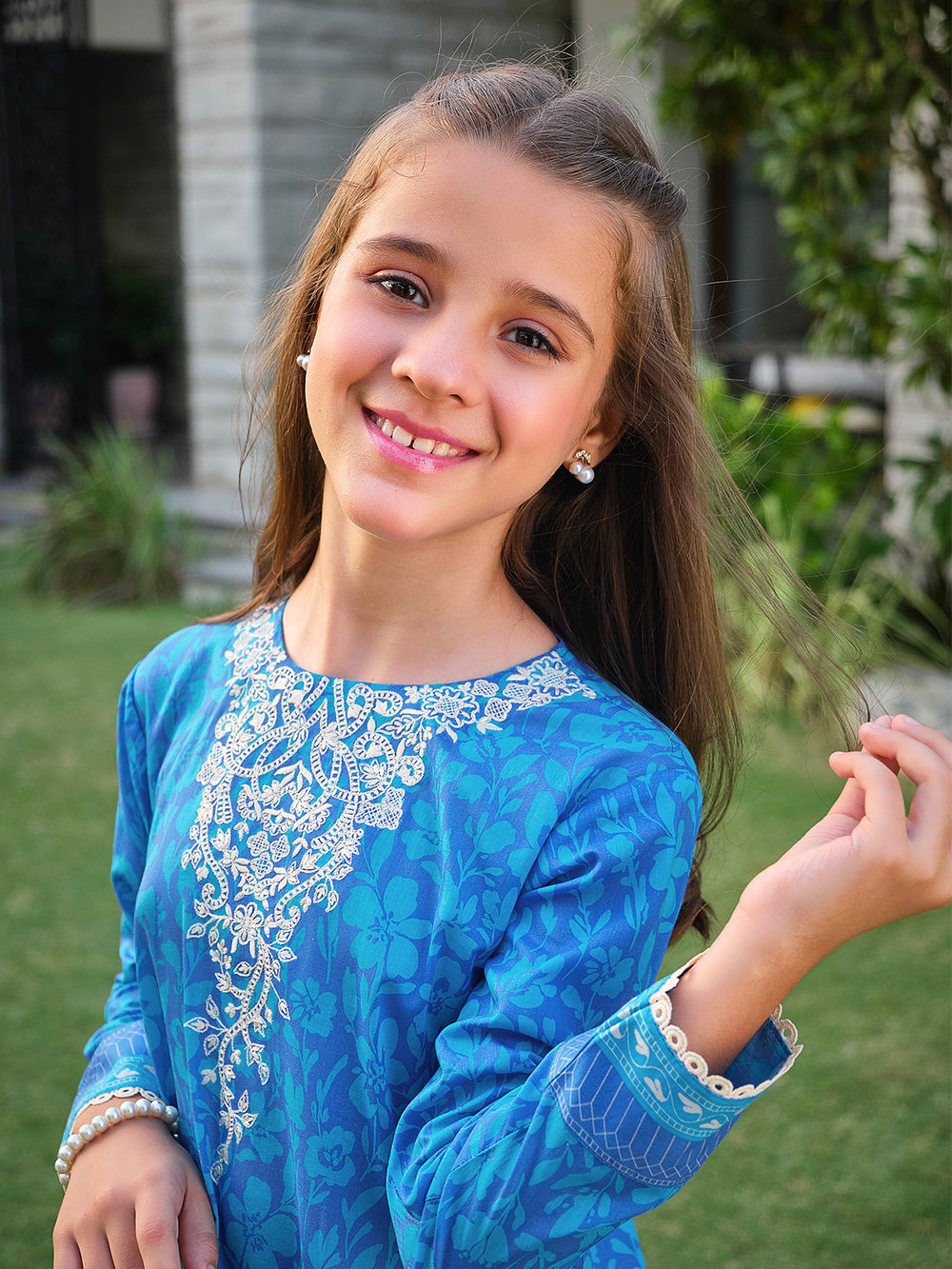 1Pc Embroidered Pret Kurti Lawn Blue - OGEKT-2304006