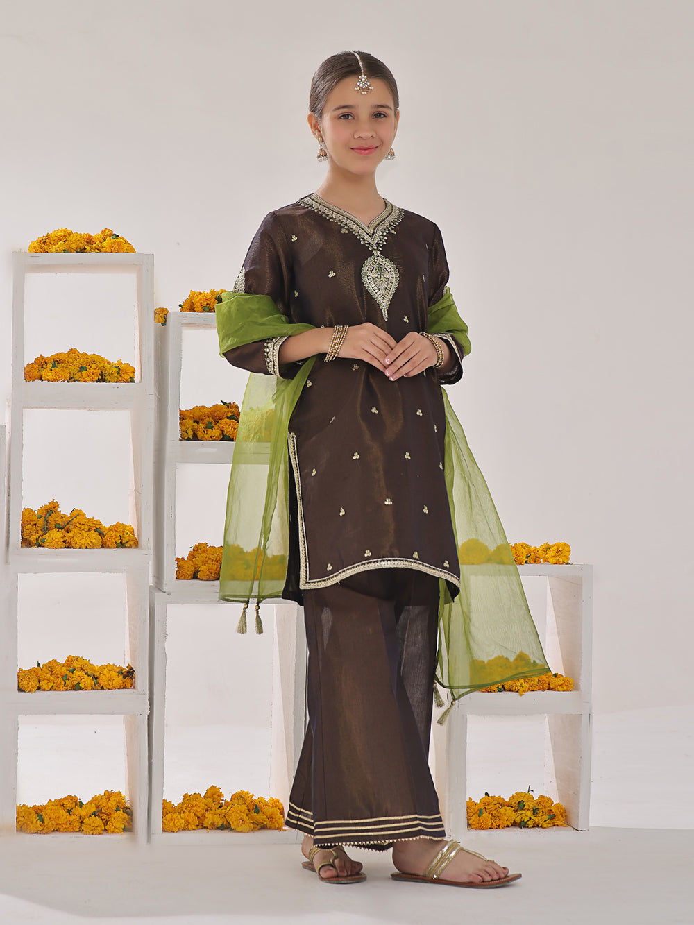 3Pc Embroidered Suit Pret Masoori Brown & Green - OGE3P-2311013