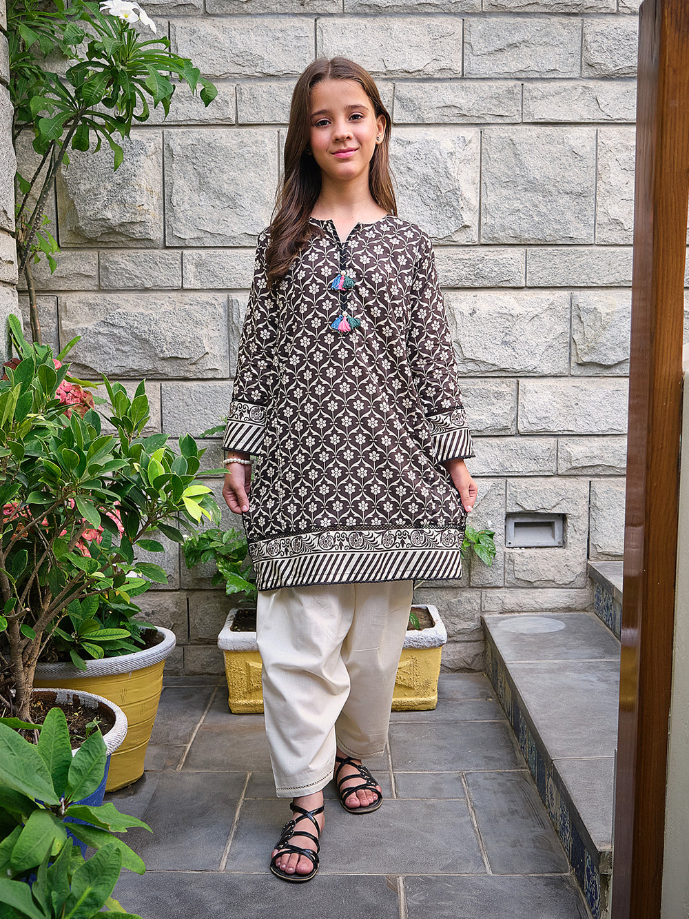 1Pc Printed Pret Kurti Lawn Black - OGKT-2304002