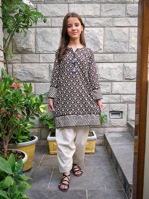 1Pc Printed Pret Kurti Lawn Black - OGKT-2304002