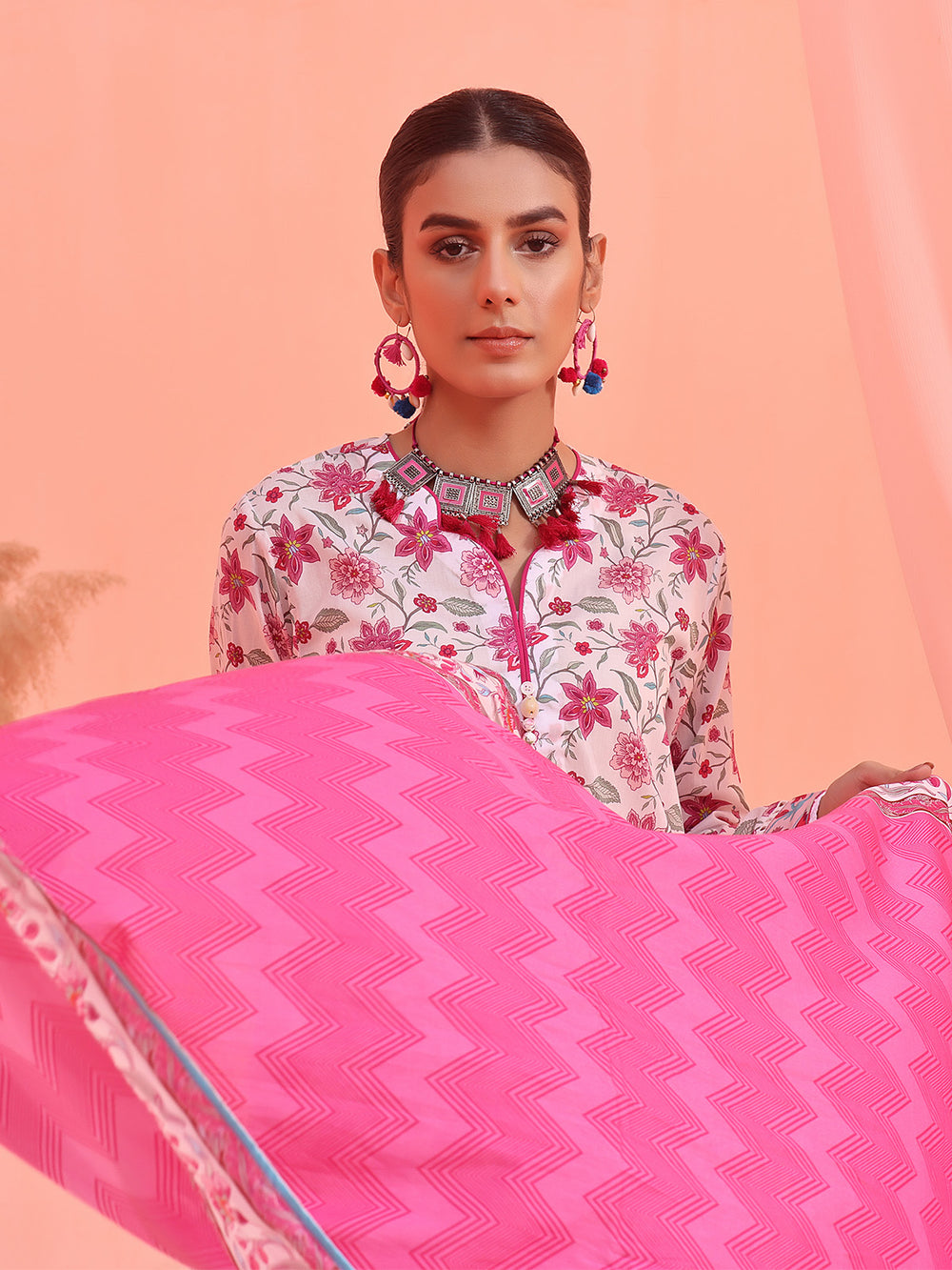 2Pc Printed Pret Shirt Dupatta Lawn White & Pink - OW2P-2401021