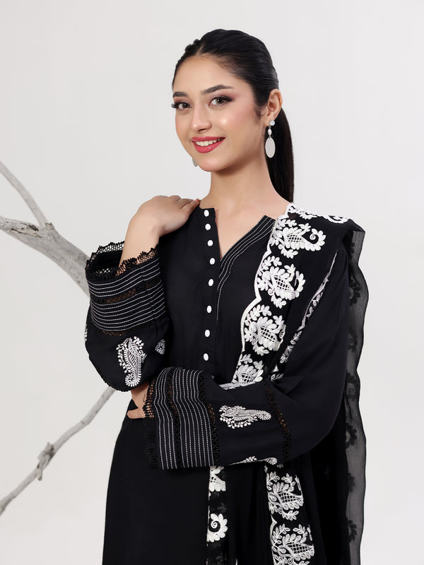 3Pc Embroidered Pret Suit Dyed Slub Black White