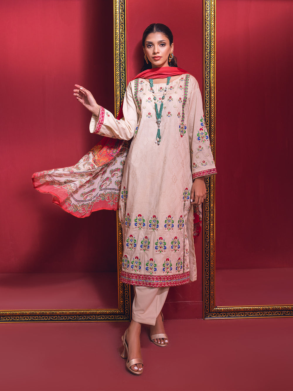 3Pc Embroidered Suit Pret Jacquard Beige - OWE3P-2211049