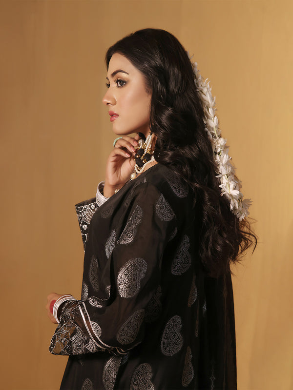 3Pc Embroidered Suit Pret Jacquard Black - OWE3P-2303003