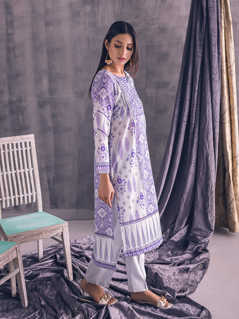 1Pc Printed Pret Kurti Lawn White & Purple - OWKT-2302003