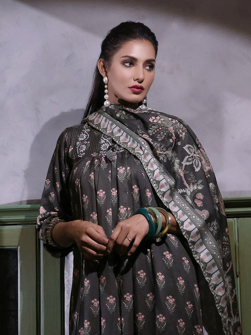 2Pc Printed Pret Shirt Dupatta Linen Charcoal - OWL2P-2209021