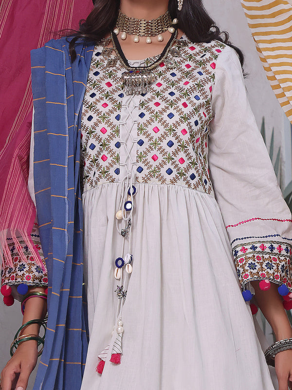 3Pc Embroidered Unstitched Lawn Light Grey - OLE3P-6005-A
