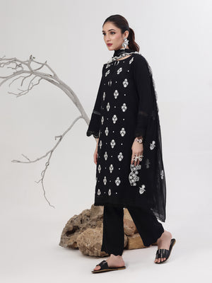 3Pc Embroidered Pret Suit Dyed Boski Black White