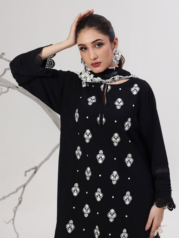 3Pc Embroidered Pret Suit Dyed Boski Black White