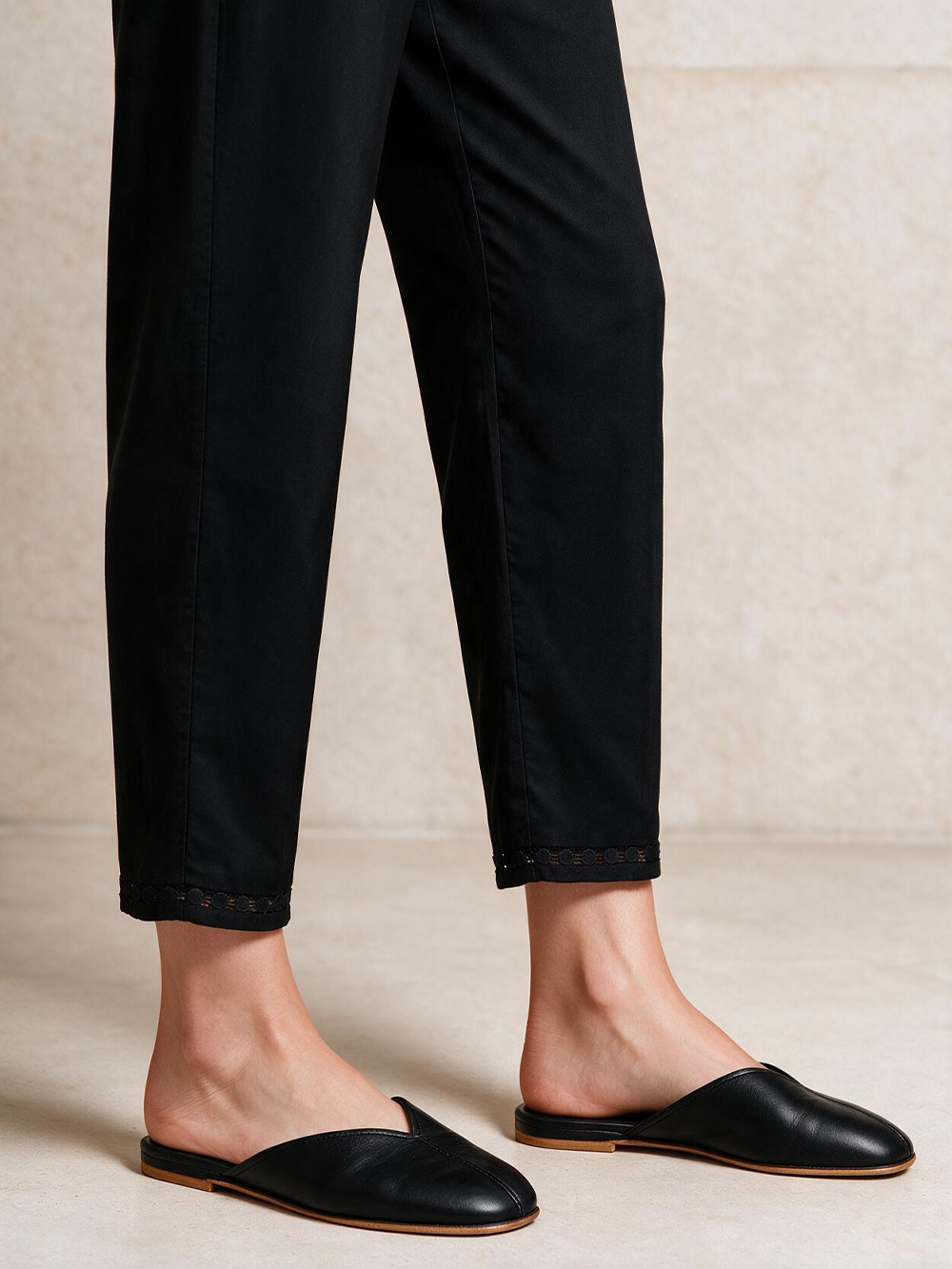 Women Black Cambric Trouser - OWSP-2301027