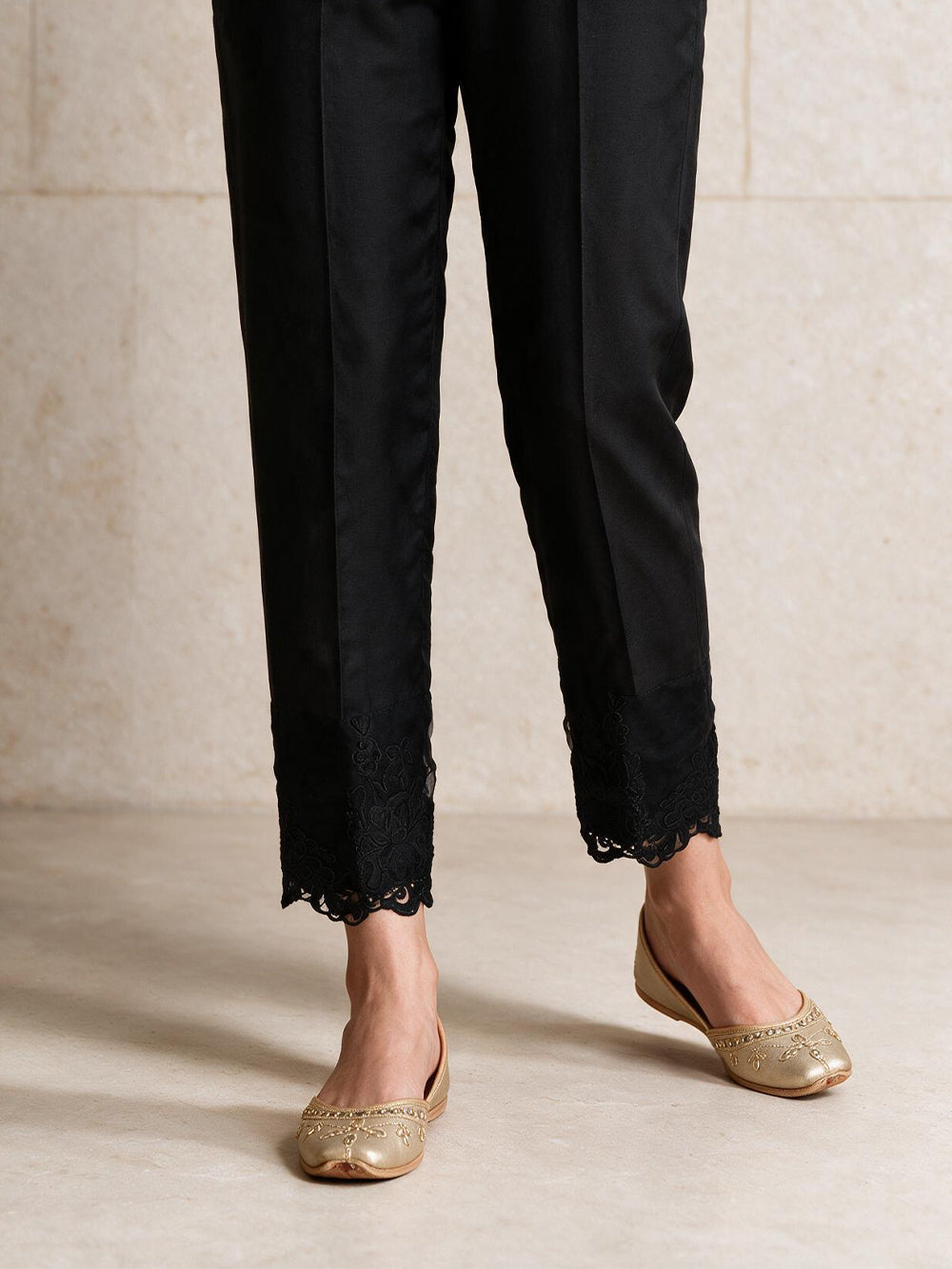 Women Black Lawn Trouser - OWESP-2206032