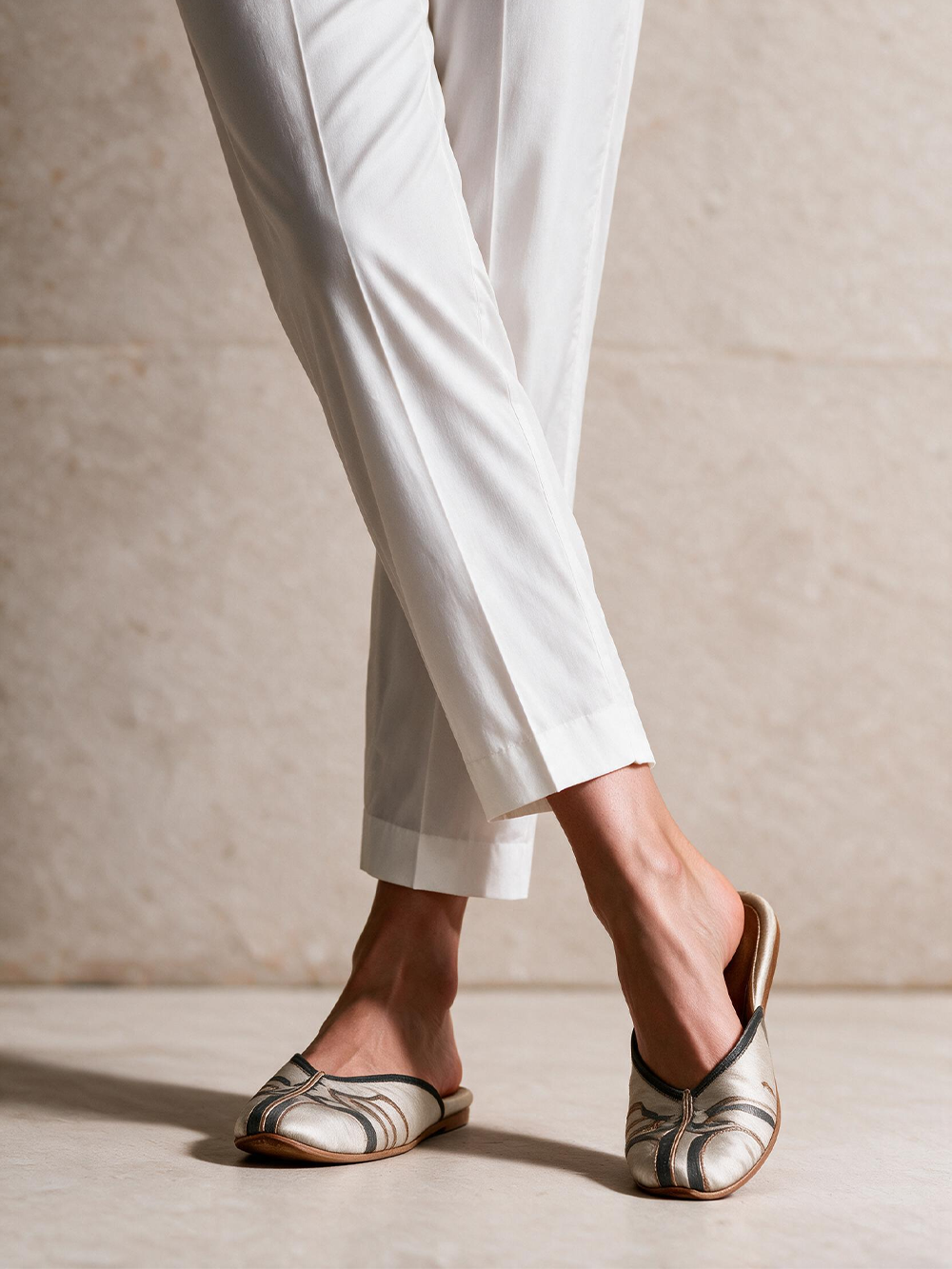 Women White Cambric Trouser - OWSP-2411027