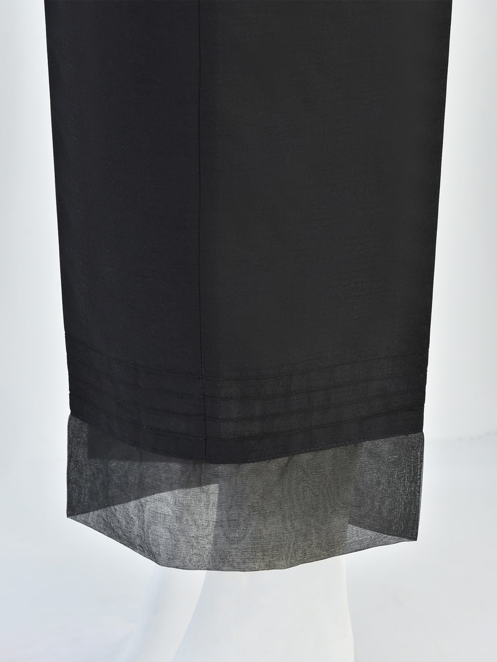 Women Black Silk Blend Trouser - OWSP-2208030