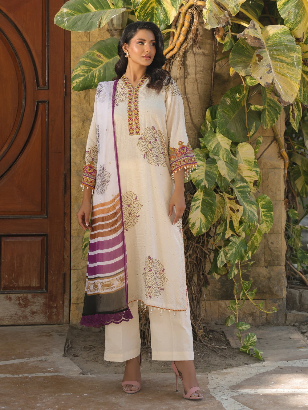 3PCs Embroidered Pret & Unstitched Suit Masoori Lawn Off White
