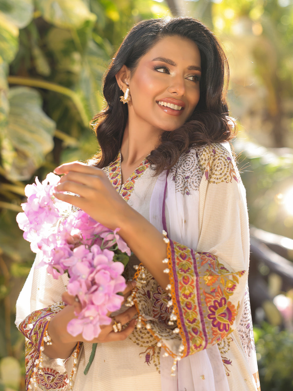 3PCs Embroidered Pret & Unstitched Suit Masoori Lawn Off White