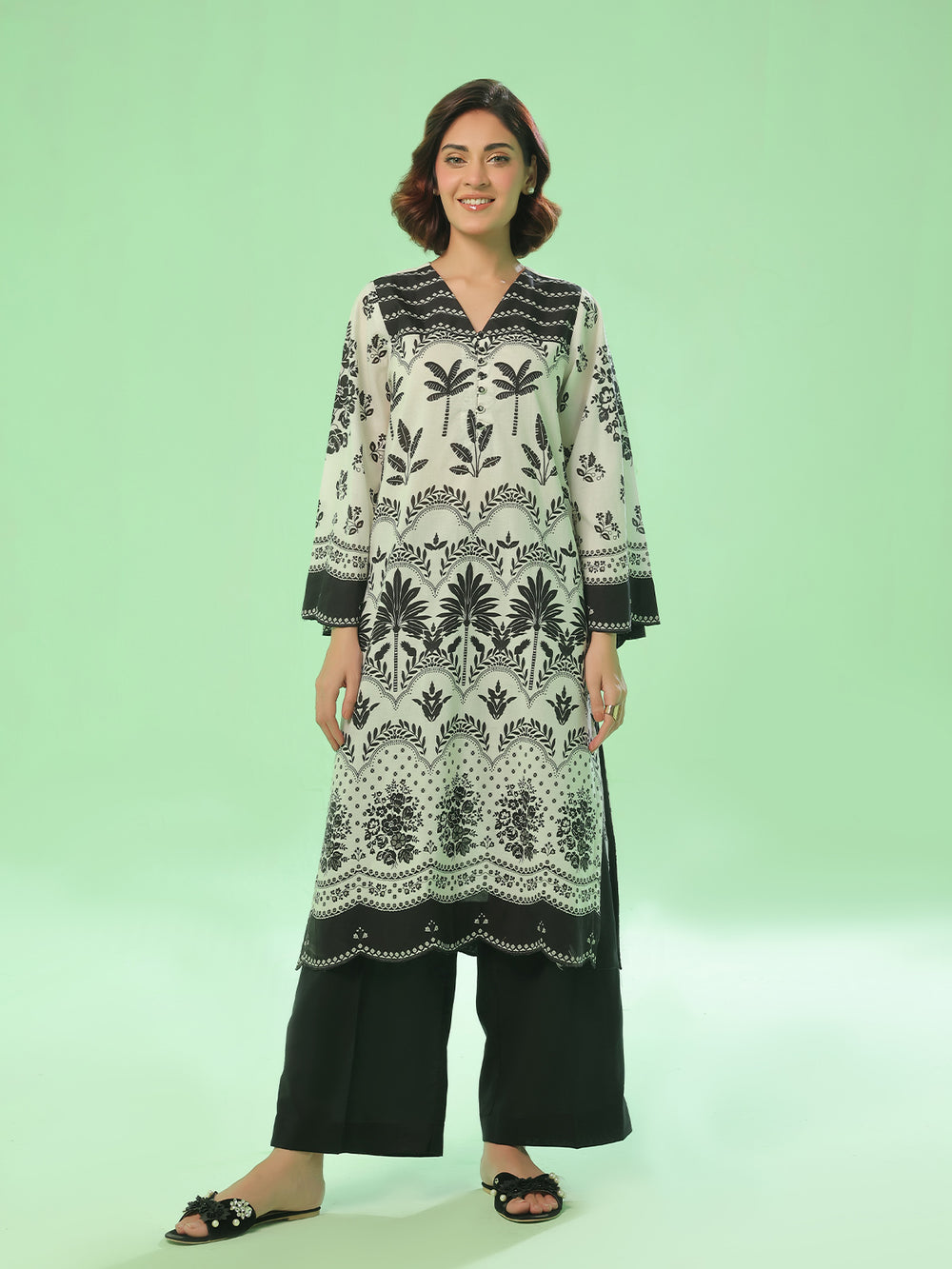 1PC Printed Pret & Unstitched Lawn Black